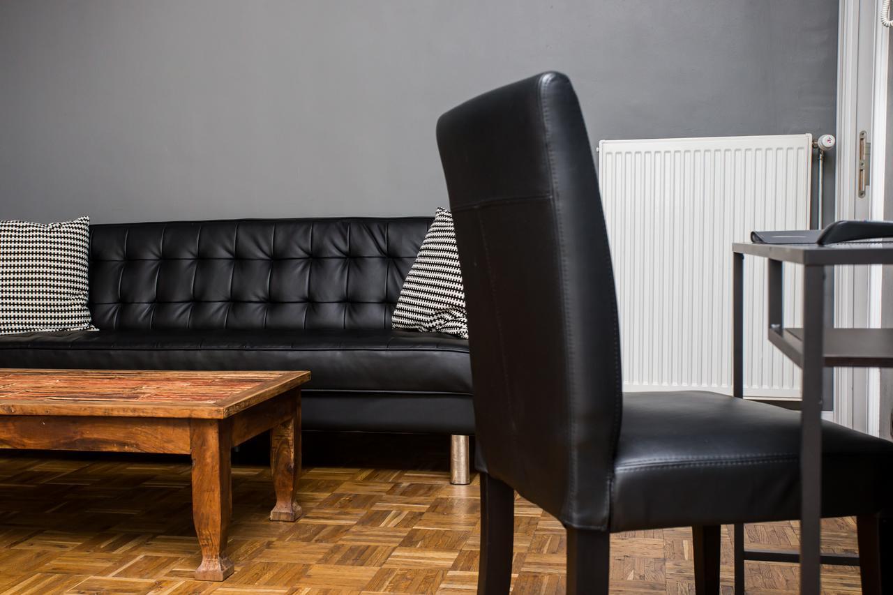B&B La Casa Bxl Brussel Bagian luar foto