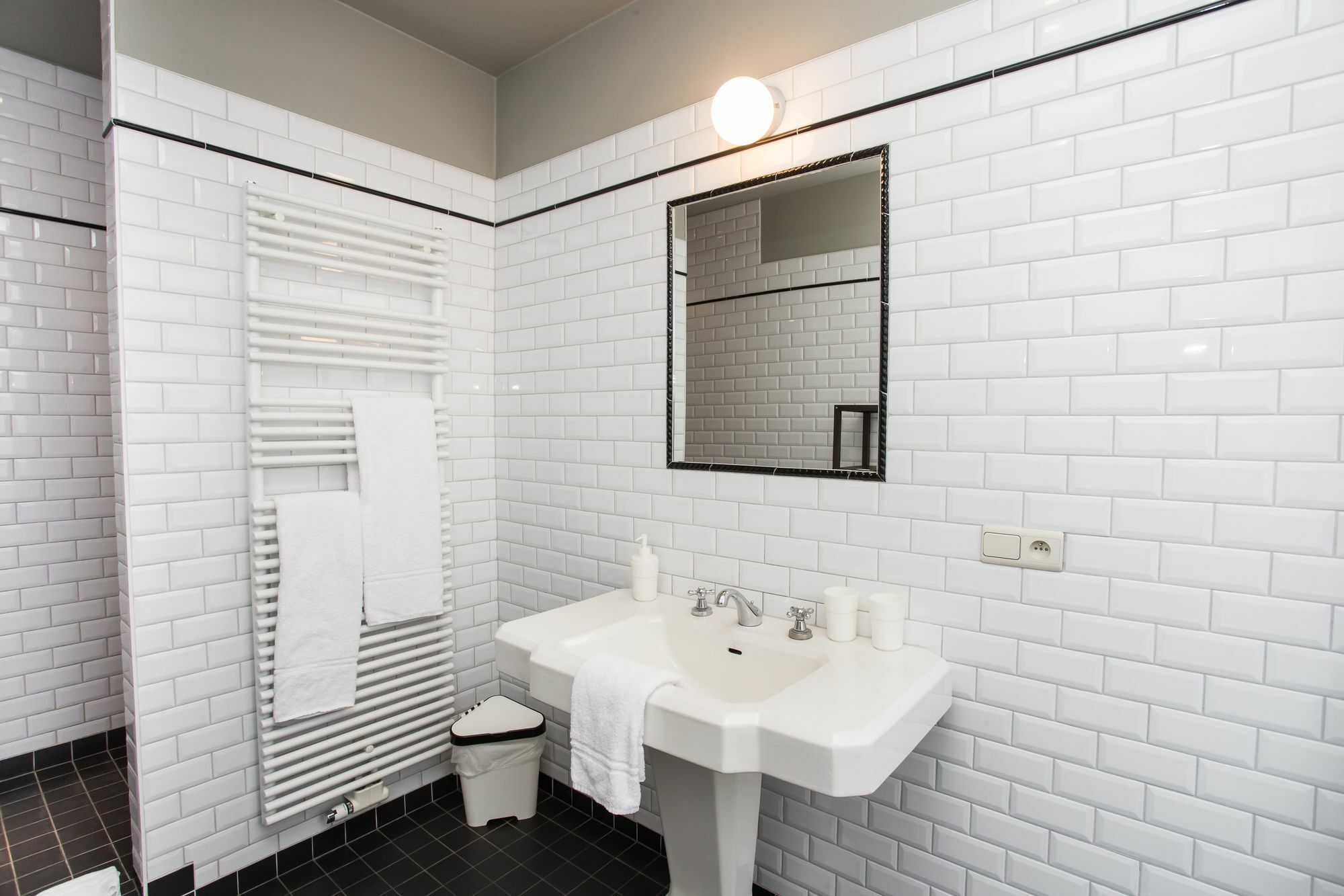 B&B La Casa Bxl Brussel Bagian luar foto